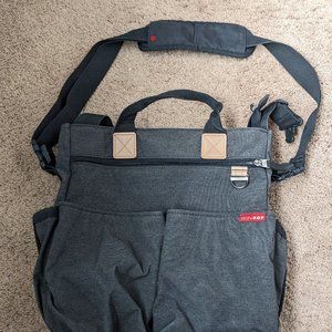 Skip Hop Duo Signature Diaper Bag
